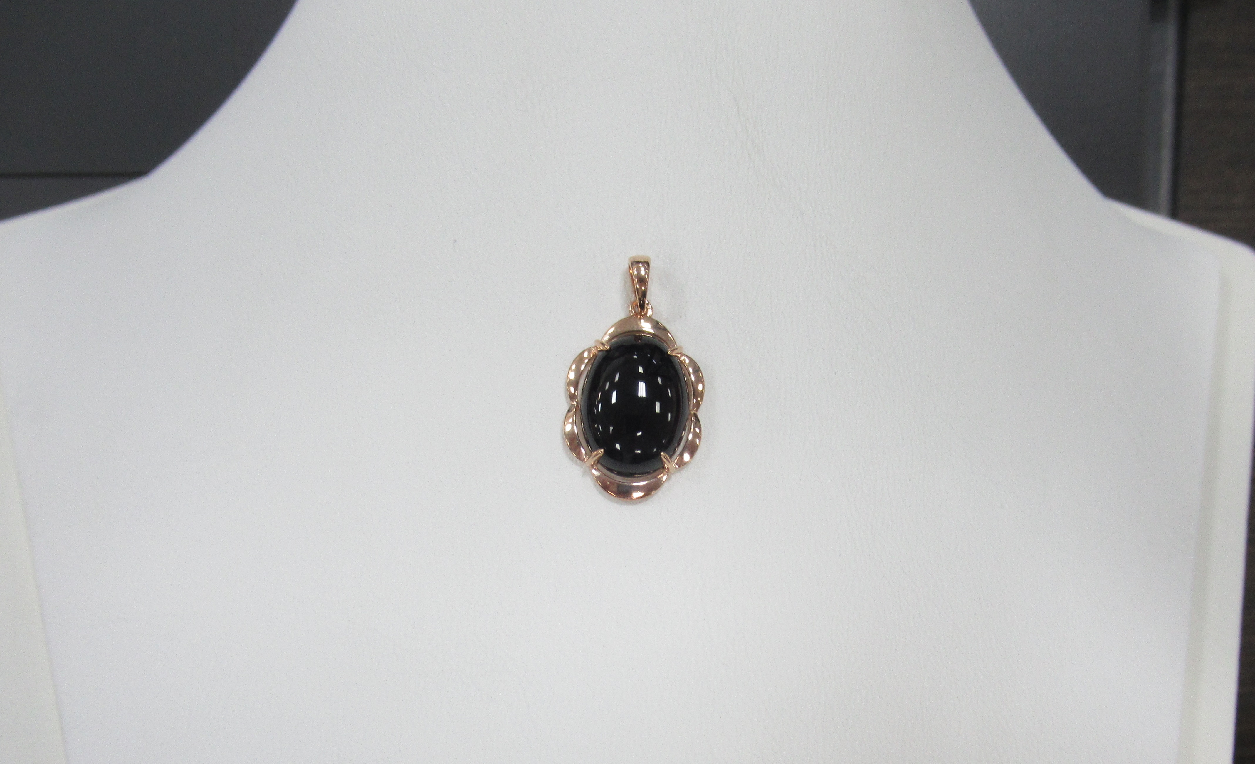 Серебряная подвеска с агатом